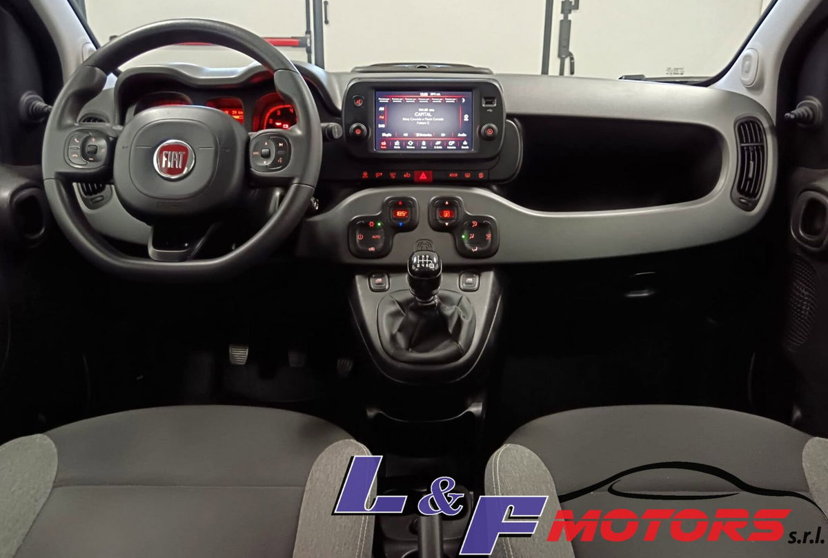Fiat Panda 1.0 FireFly S&S Hybrid City Cross (8)