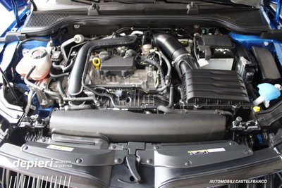 Skoda Kamiq 1.0 tsi Selection 115cv dsg (17)