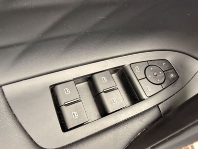 Mg HS 1.5 Luxury auto (14)