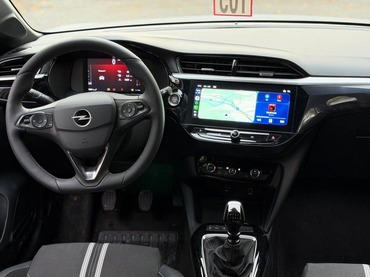Opel Corsa 1.2 100 CV GS Line (9)