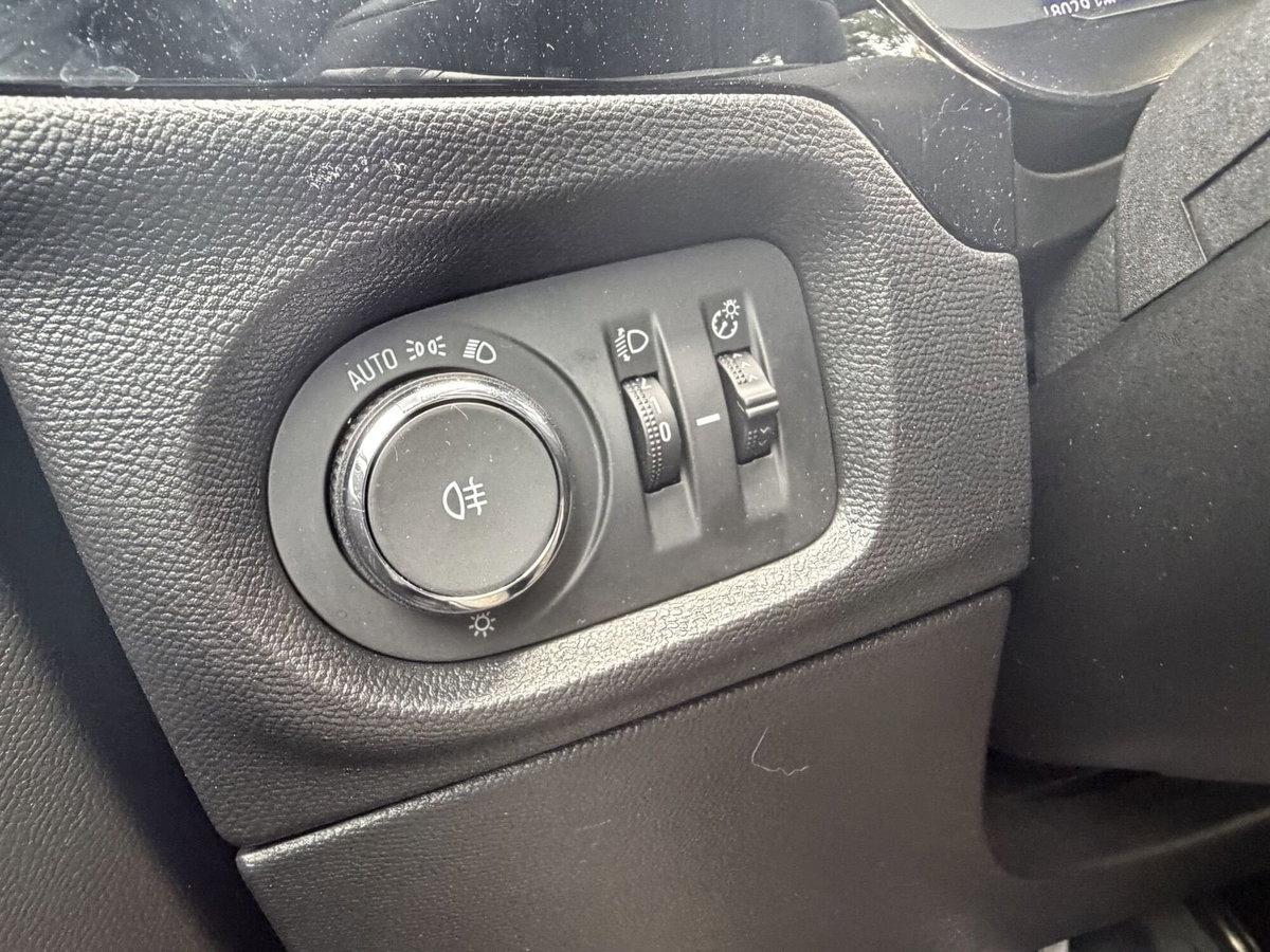 Opel Corsa 1.2 Corsa s&s 100cv at8 (13)
