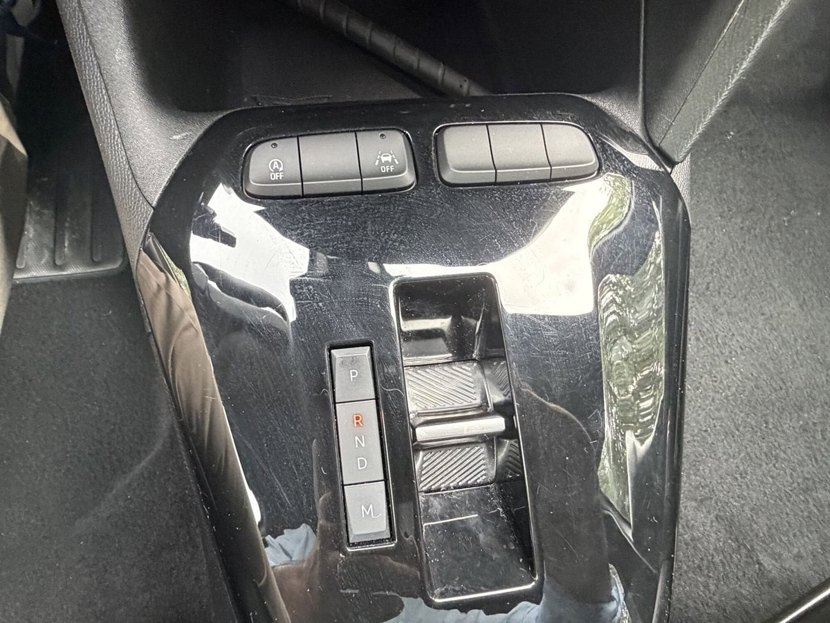 Opel Corsa 1.2 Corsa s&s 100cv at8 (17)