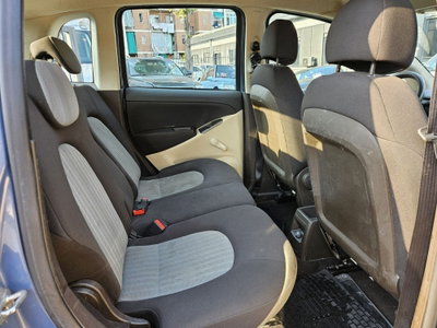 Lancia Musa 1.3 Multijet 16V 90 CV Platino (9)