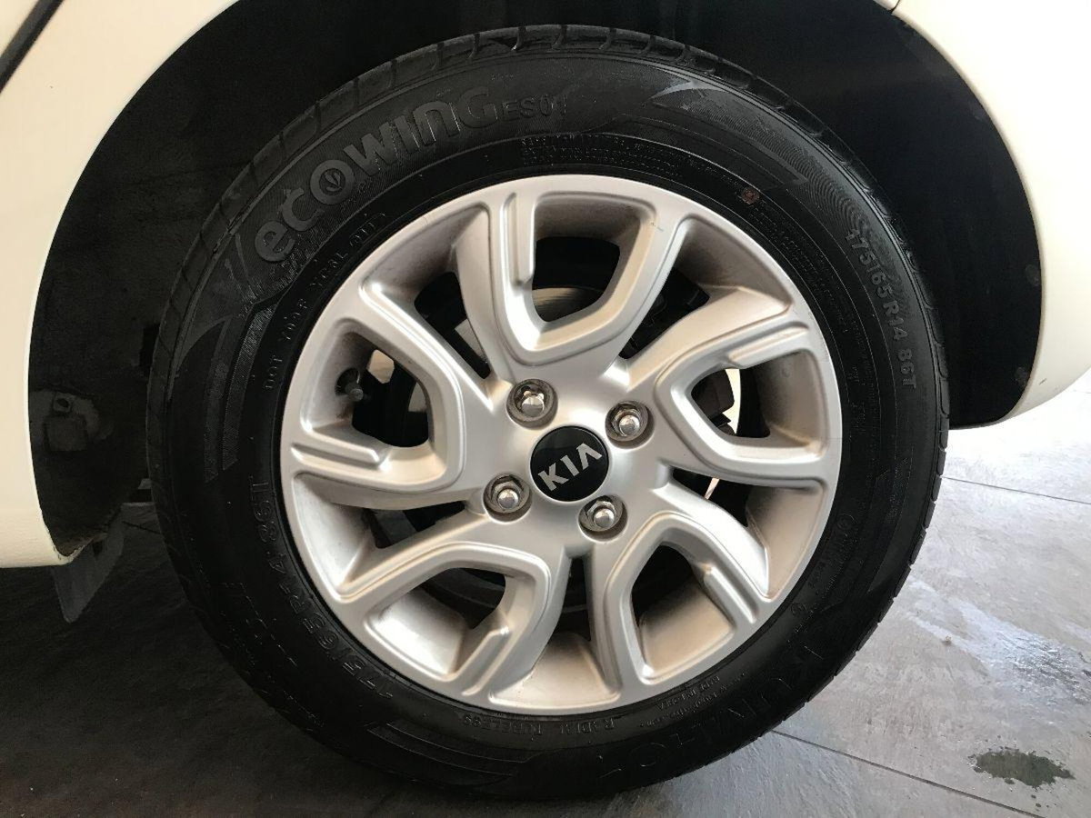 Kia Picanto 1.0 12V 5 porte Cool (19)
