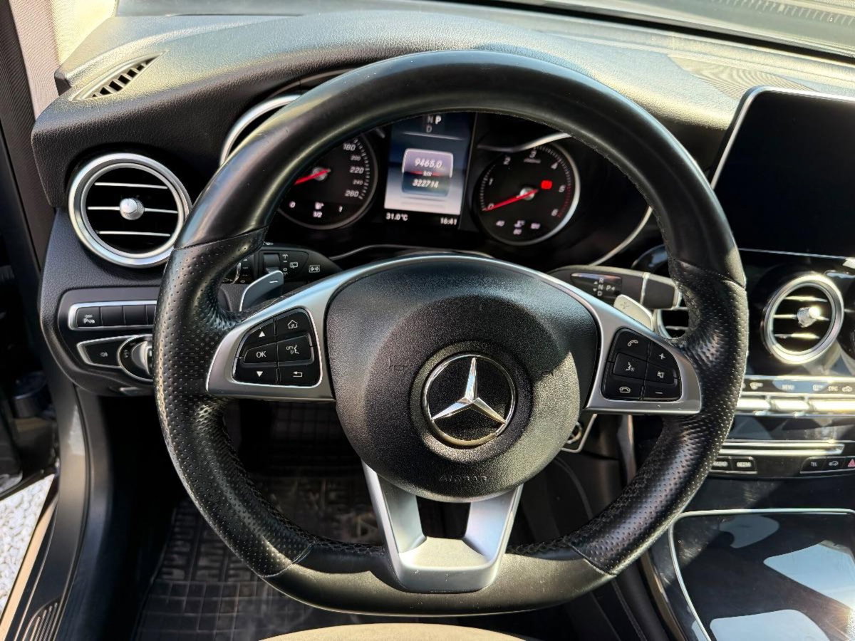 Mercedes-Benz GLC Coupé 250 d 4Matic Coupé Premium (10)