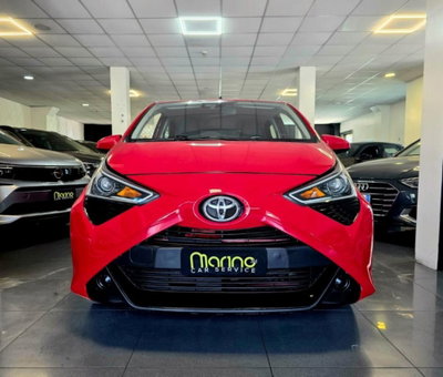 Toyota Aygo 1.0 VVT-i 72 CV 5 porte x-play usata