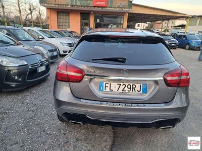Mercedes-Benz GLA SUV 180 Automatic Premium (3)