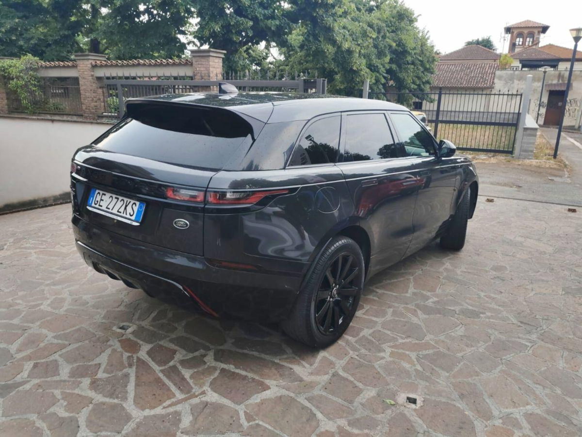 Land Rover Range Rover Velar 2.0D I4 240 CV HSE (6)