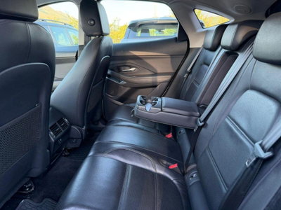 Jaguar E-Pace 2.0 249 CV AWD aut. HSE (15)
