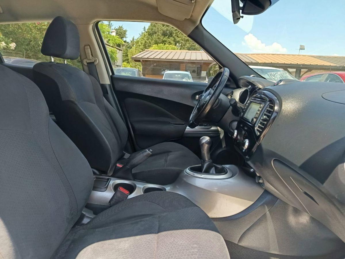 Nissan Juke 1.6 Acenta (17)