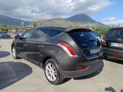 Lancia Delta 1.6 MJT DPF Gold (9)