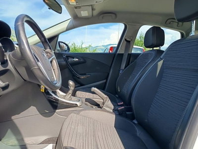 Opel Astra 1.4 Turbo 140CV 4 porte GPL Tech Cosmo (10)