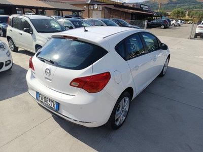 Opel Astra 1.4 Turbo 140CV 4 porte GPL Tech Cosmo (6)