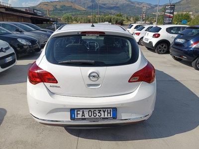 Opel Astra 1.4 Turbo 140CV 4 porte GPL Tech Cosmo (8)