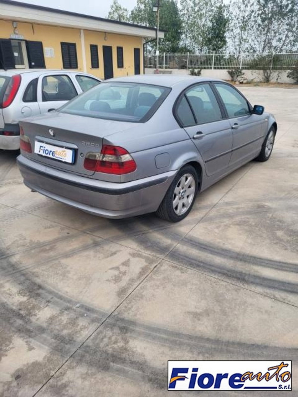 BMW Serie 3 320d turbodiesel cat 4 porte Eletta (5)