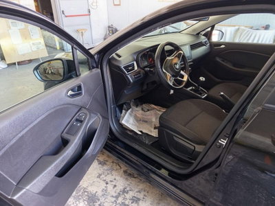Renault Clio TCe 90 CV 5 porte Equilibre (11)