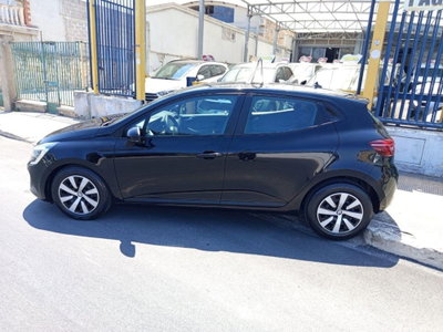 Renault Clio TCe 90 CV 5 porte Equilibre (4)