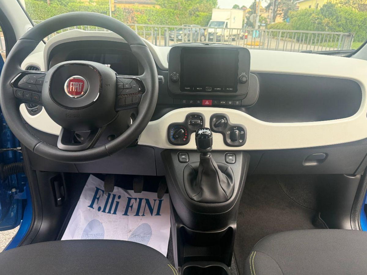 Fiat Panda 1.0 FireFly S&S Hybrid City Cross (6)