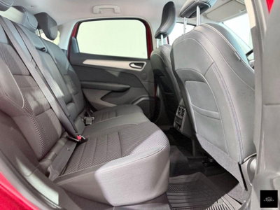 Renault Arkana 140 CV EDC Techno (10)