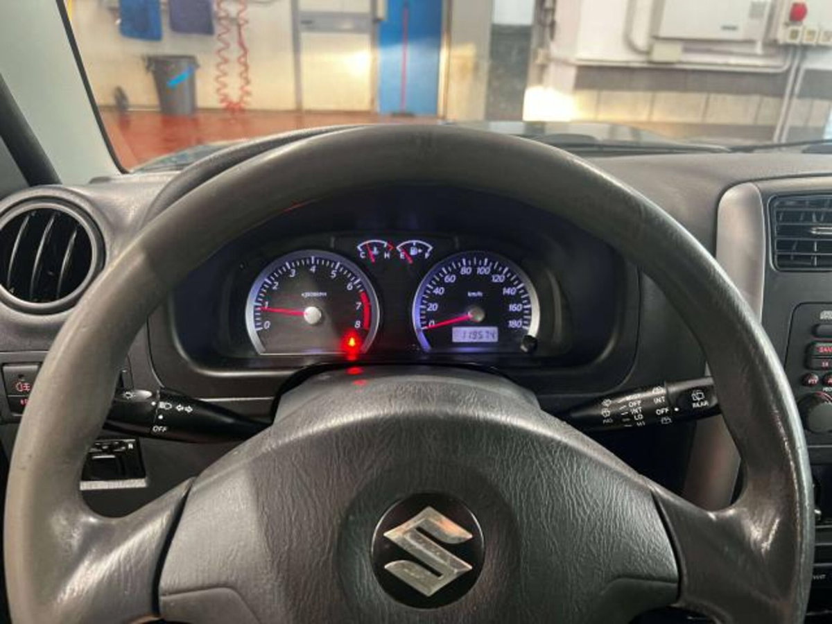 Suzuki Jimny 1.3 4WD Evolution (10)