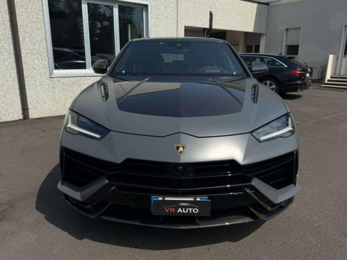 Lamborghini Urus 4.0 V8 Performante auto (2)