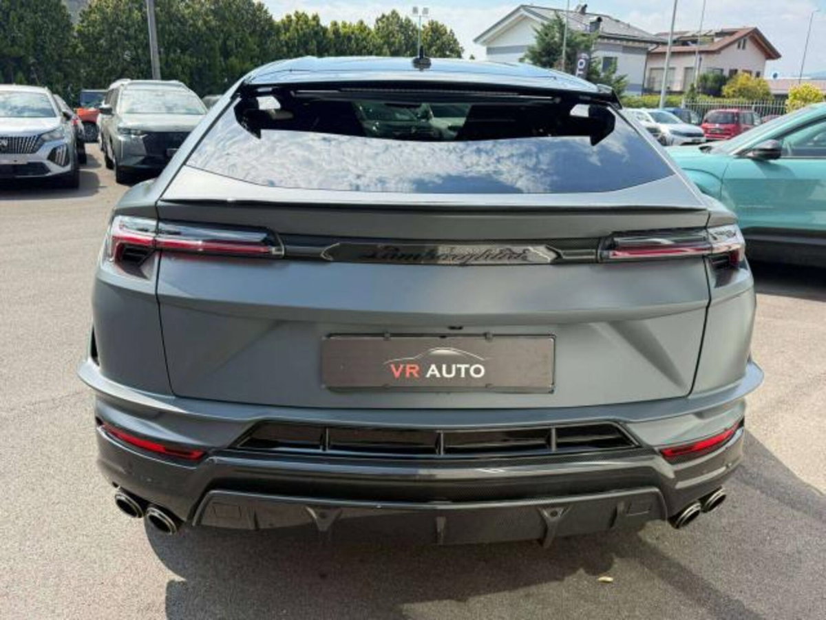 Lamborghini Urus 4.0 V8 Performante auto (4)