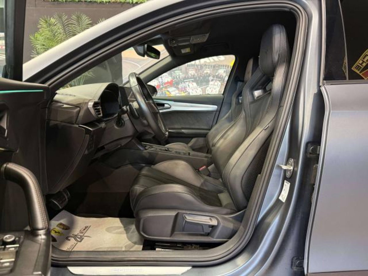 Cupra Formentor Formentor 2.5 tsi VZ5 Enceladus Grey 4drive 390cv dsg (9)