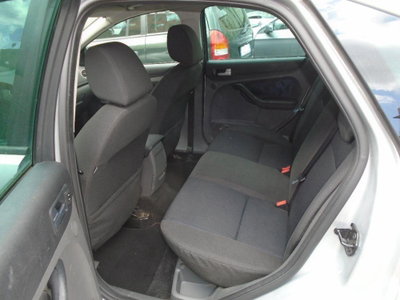 Ford Focus 1.6 TDCi (90CV) 5p. (13)