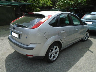 Ford Focus 1.6 TDCi (90CV) 5p. (4)