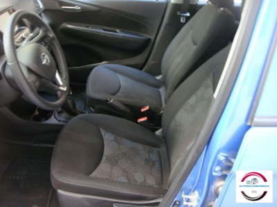 Opel Karl Rocks 1.0 73 CV (9)