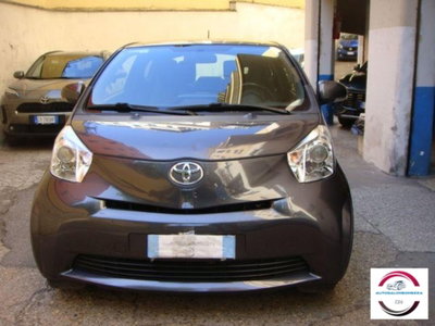 Toyota iQ 1.0 CVT Lounge (3)