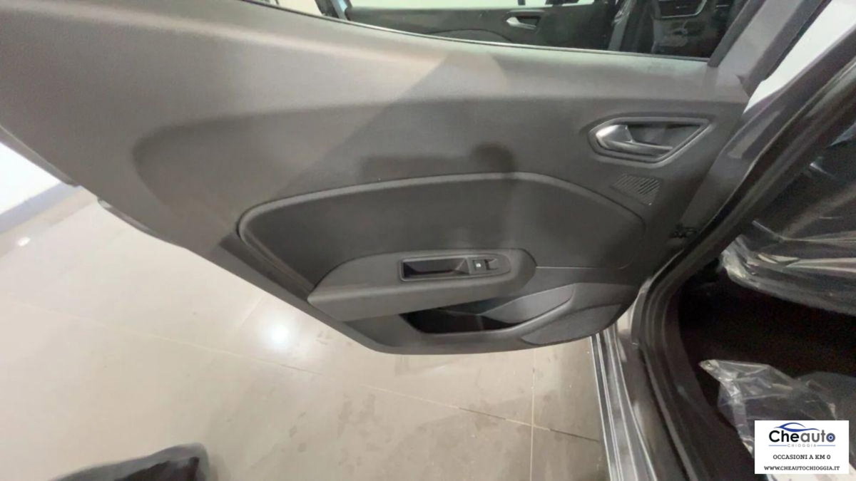 Renault Clio TCe 12V 90 CV GPL 5 porte Van (12)