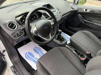 Ford Fiesta 1.5 TDCi 95CV 5 porte Titanium (11)