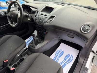 Ford Fiesta 1.5 TDCi 95CV 5 porte Titanium (17)