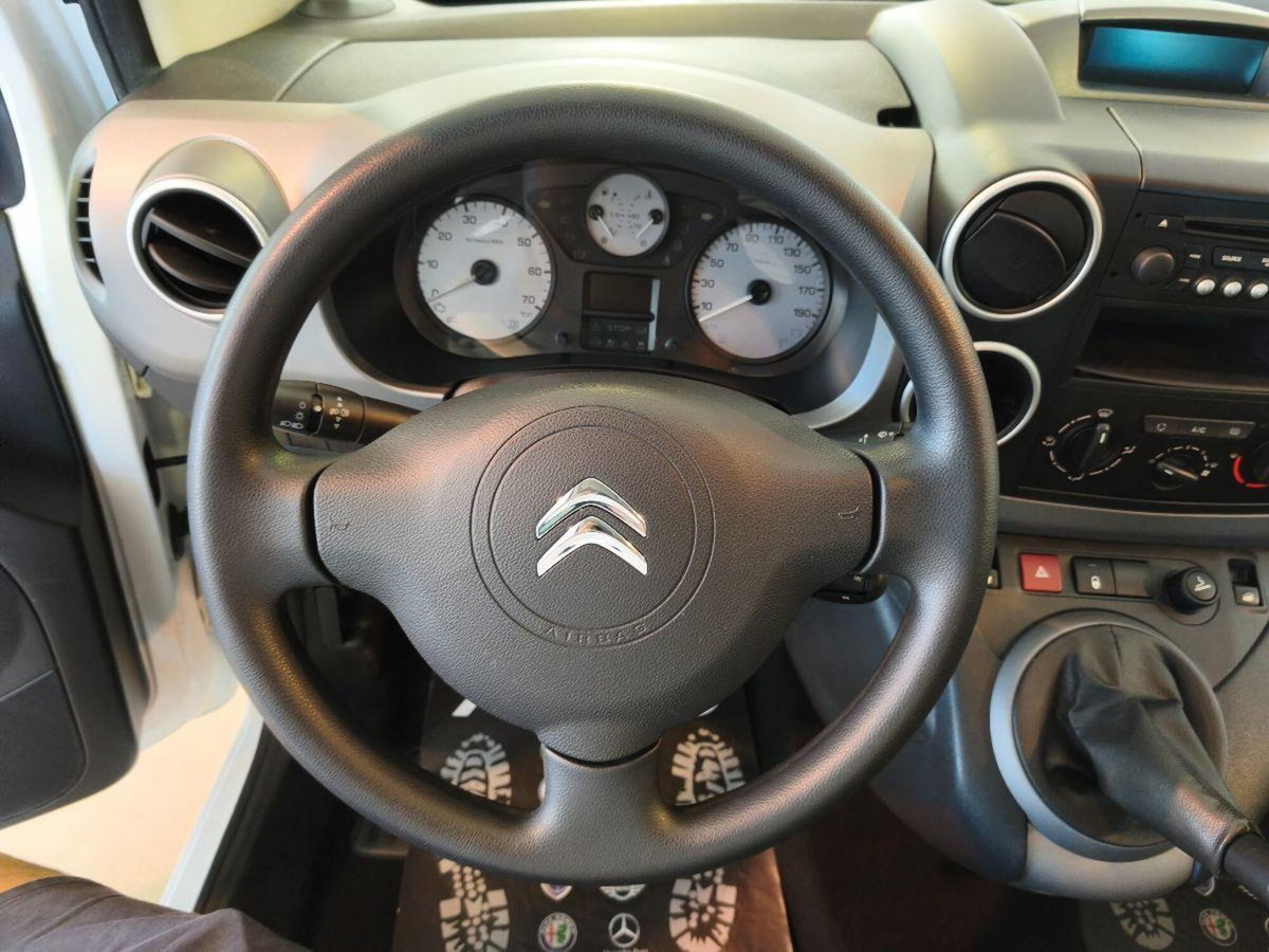 Citroen Berlingo Multispace BlueHDi 100 Feel (14)