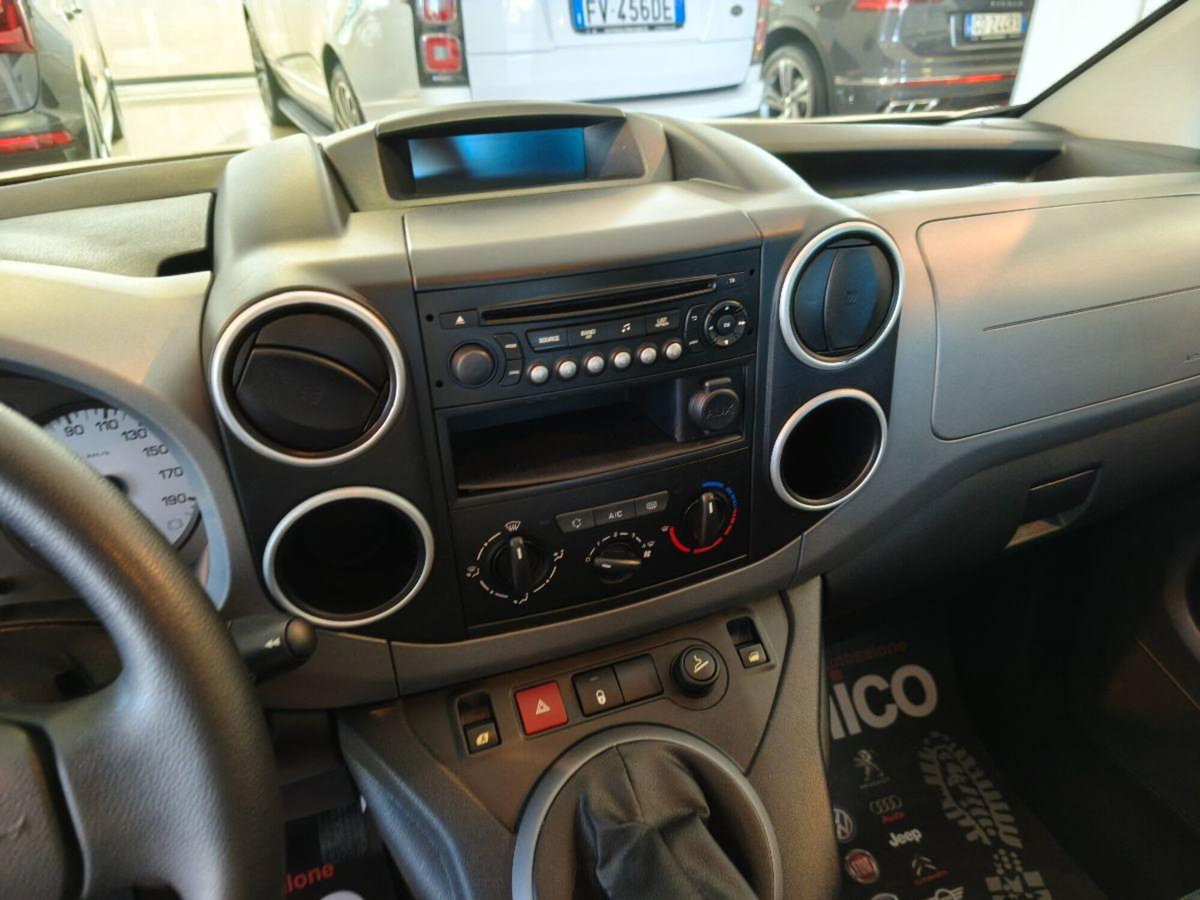 Citroen Berlingo Multispace BlueHDi 100 5 posti Feel Combi N1 (15)