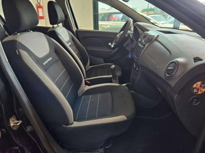 Dacia Sandero Stepway 1.0 TCe 100CV ECO-G 15th Anniversary (11)