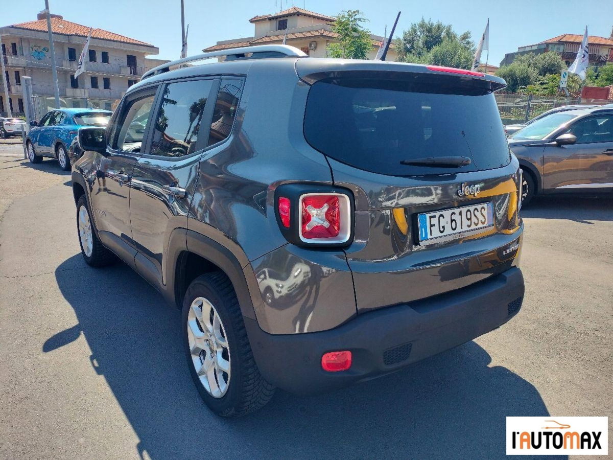 Jeep Renegade 2.0 Mjt 140CV 4WD Active Drive Limited (7)