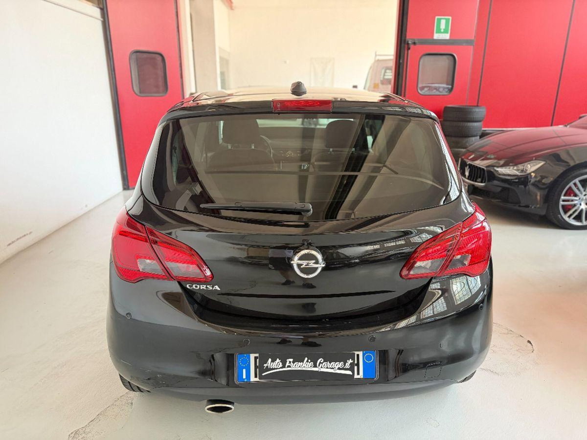 Opel Corsa 1.2 5 porte Innovation (10)
