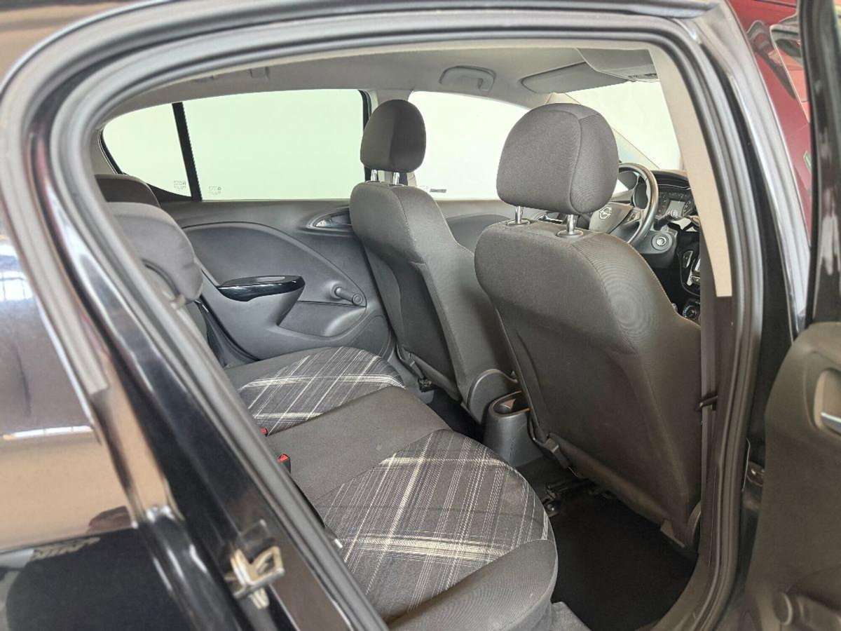Opel Corsa 1.2 5 porte Innovation (7)