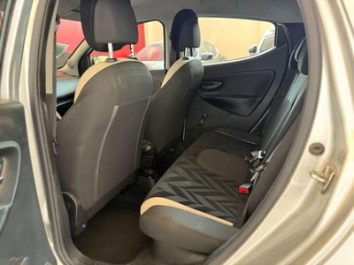 Lancia Ypsilon 1.2 69 CV 5 porte Platinum (7)