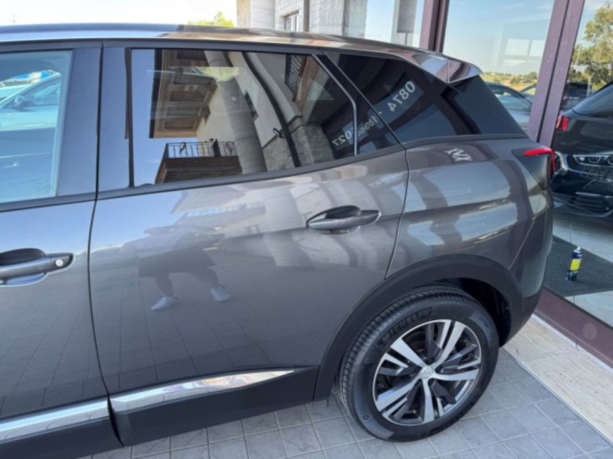 Peugeot 3008 BlueHDi 130 S&S EAT8 Allure Pack (12)