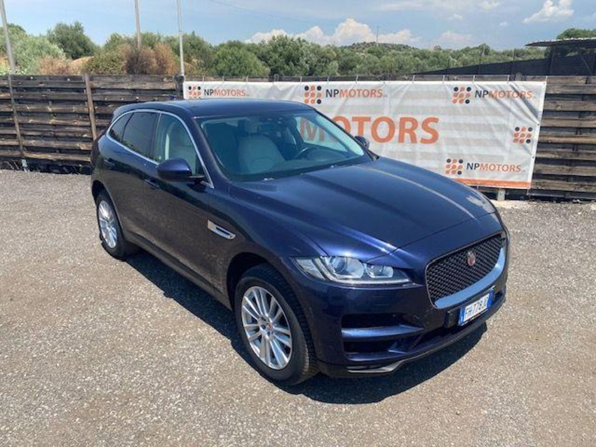 Jaguar F-Pace 2.0 D 180 CV AWD Prestige