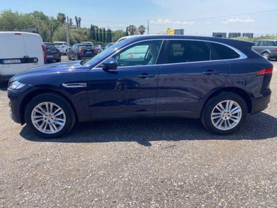 Jaguar F-Pace 2.0 D 180 CV AWD Prestige (4)