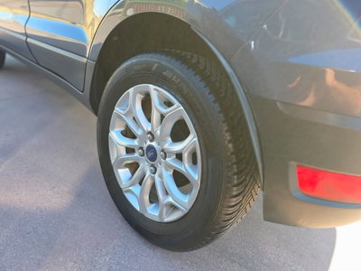 Ford EcoSport 1.5 TDCi 95 CV Titanium S (12)