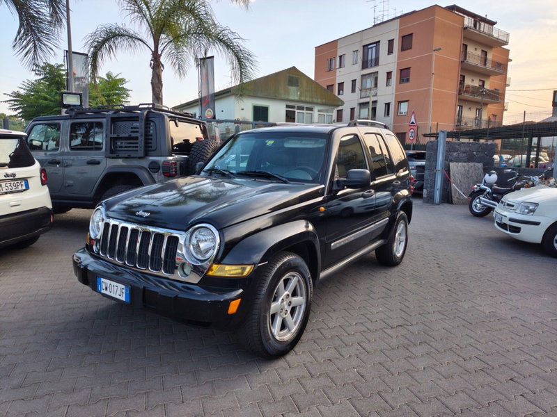 Jeep Cherokee 2.8 CRD Sport