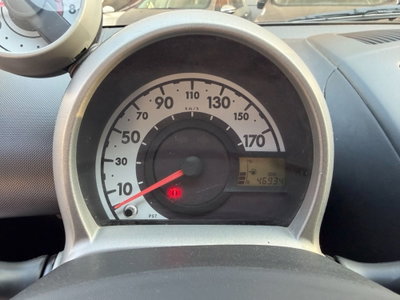 Peugeot 107 68CV 5p. Urban Move (12)