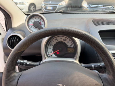 Peugeot 107 68CV 5p. Urban Move (13)