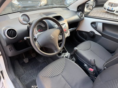 Peugeot 107 68CV 5p. Urban Move (2)