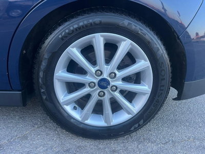Ford C-Max 1.6 120CV GPL Titanium (20)